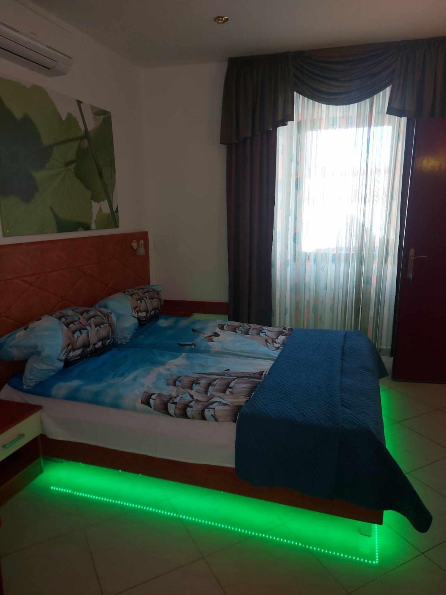Vila Zlata Apartment ปูนัต ภายนอก รูปภาพ